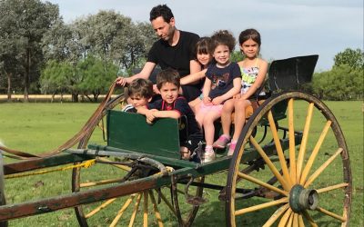 ¡Papás con hijos de campamento!